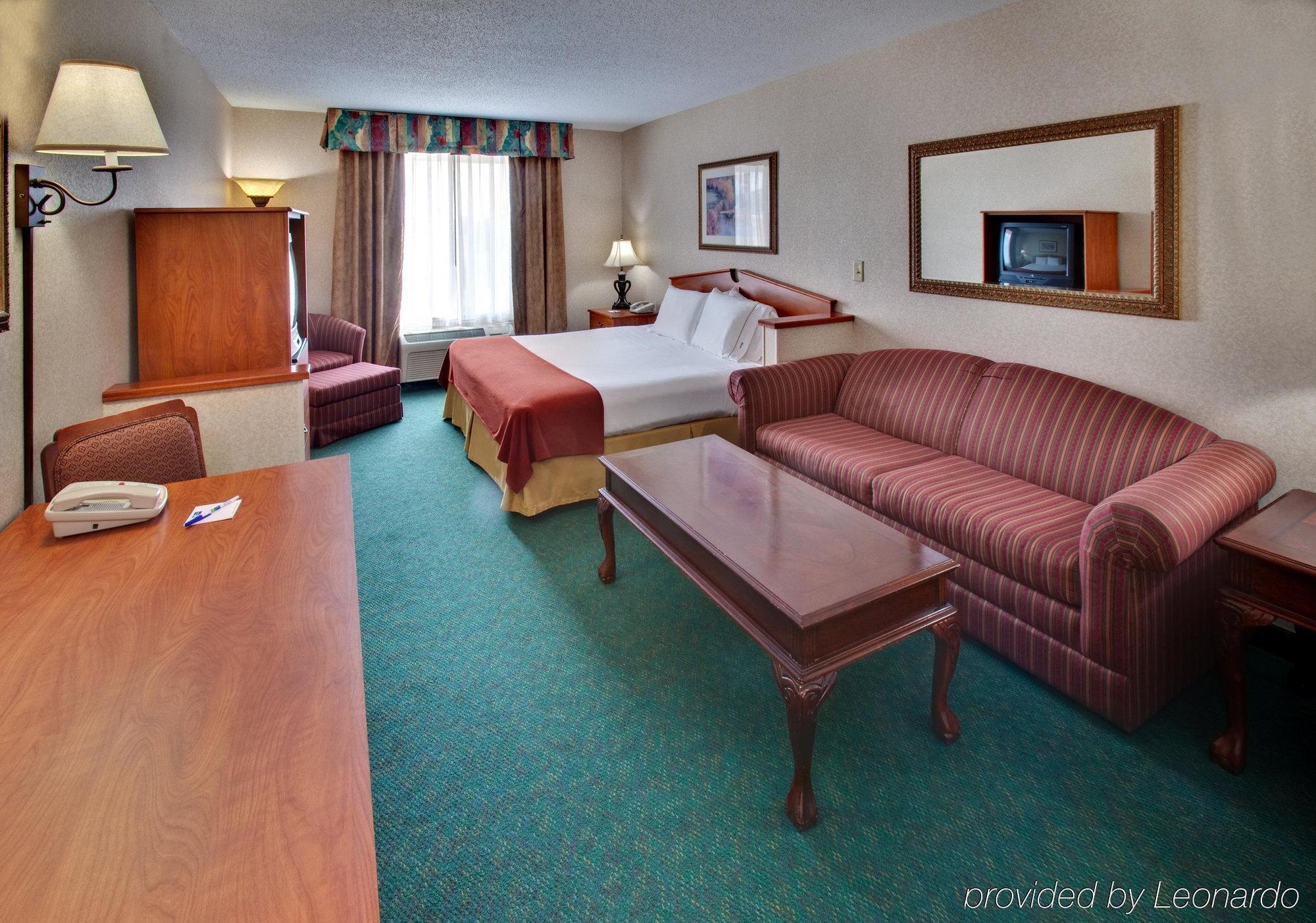Holiday Inn Express & Suites Vermillion, An Ihg Hotel Bilik gambar
