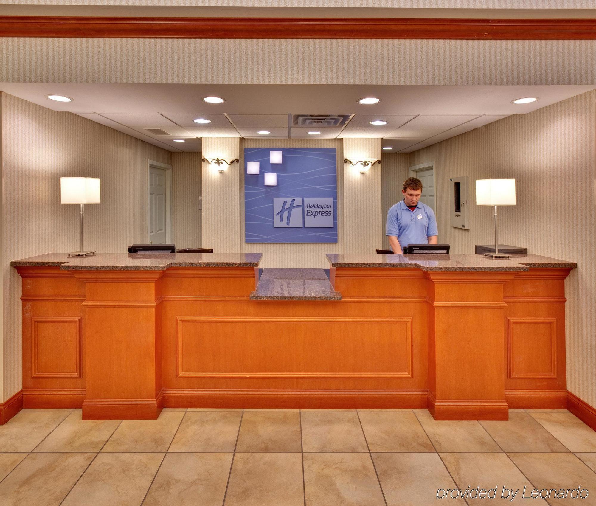 Holiday Inn Express & Suites Vermillion, An Ihg Hotel Luaran gambar