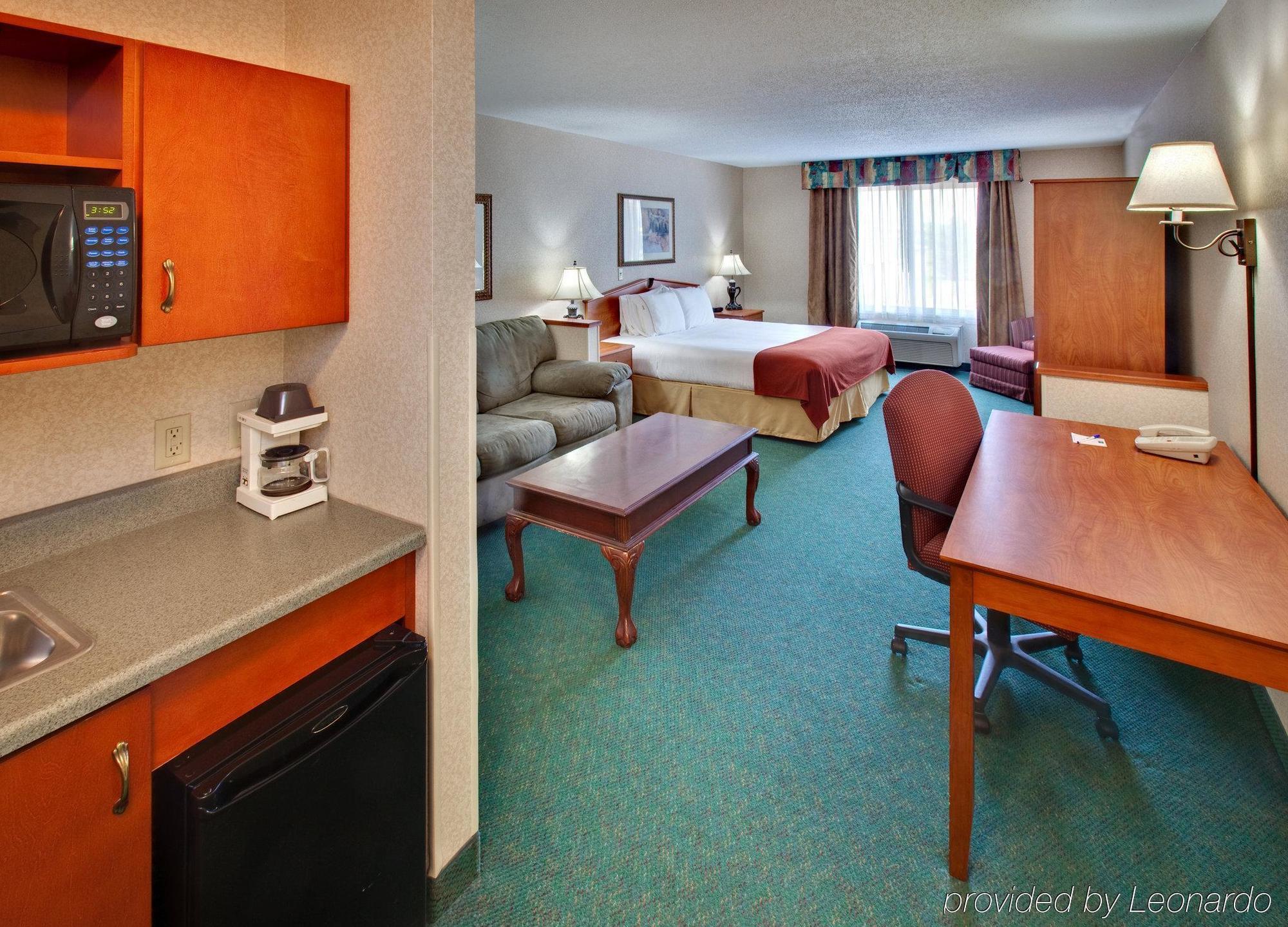 Holiday Inn Express & Suites Vermillion, An Ihg Hotel Bilik gambar