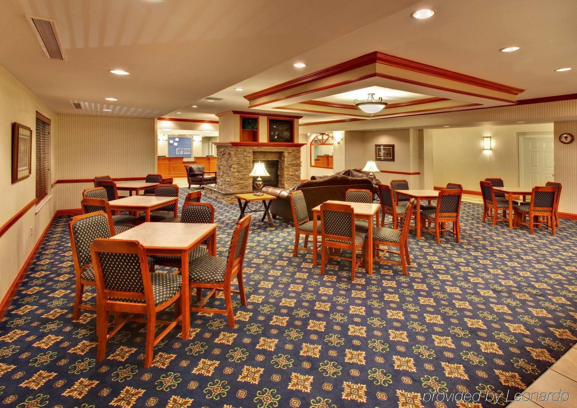 Holiday Inn Express & Suites Vermillion, An Ihg Hotel Restoran gambar