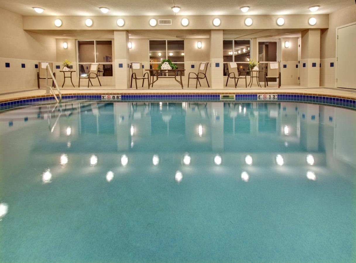 Holiday Inn Express & Suites Vermillion, An Ihg Hotel Luaran gambar