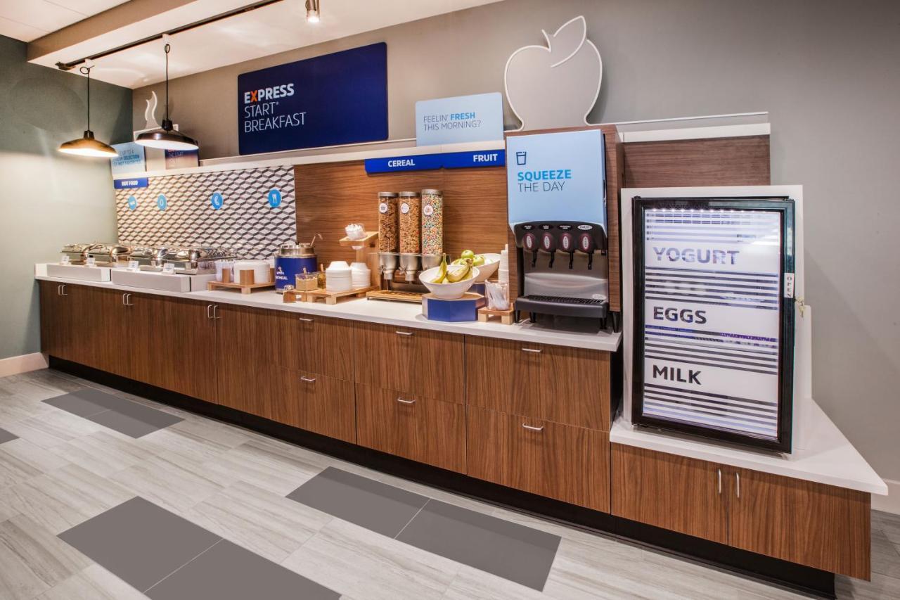 Holiday Inn Express & Suites Vermillion, An Ihg Hotel Luaran gambar